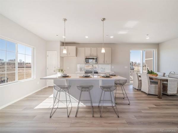 46597 Sunflower, Bennett, CO 80102