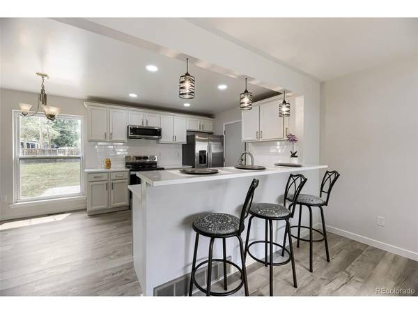 1026 Mobile, Aurora, CO 80011