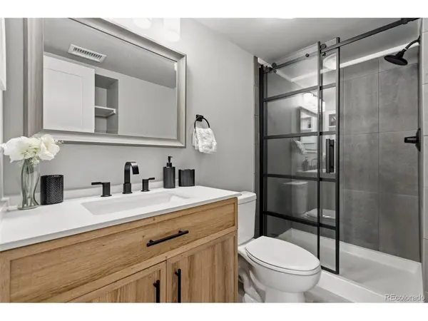 8555 Fairmount #E102, Denver, CO 80247