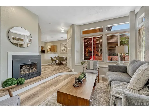 6001 S Yosemite #B101, Greenwood Village, CO 80111