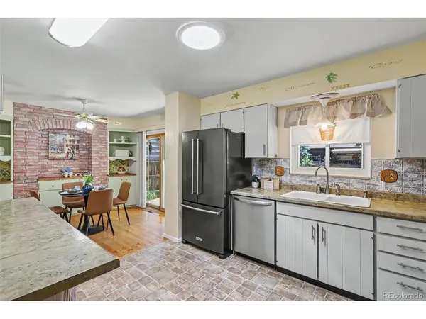 1011 N Chelton, Colorado Springs, CO 80909