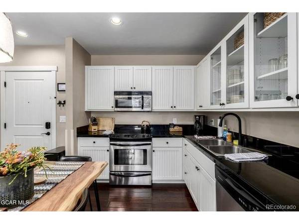 300 Base Camp #113, Granby, CO 80446