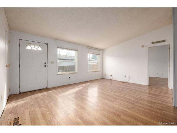 9088 Fontaine, Denver, CO 80260