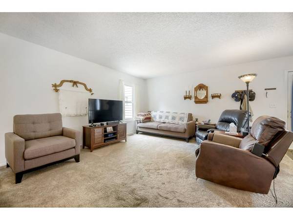 4792 E Costilla, Centennial, CO 80122