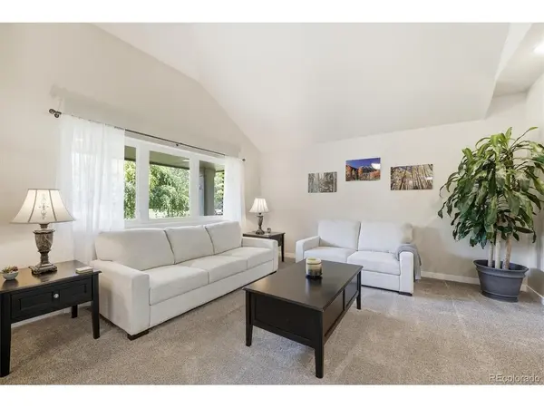 1952 Amethyst, Longmont, CO 80504