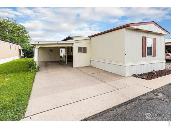 2200 37th ##8, Evans, CO 80620