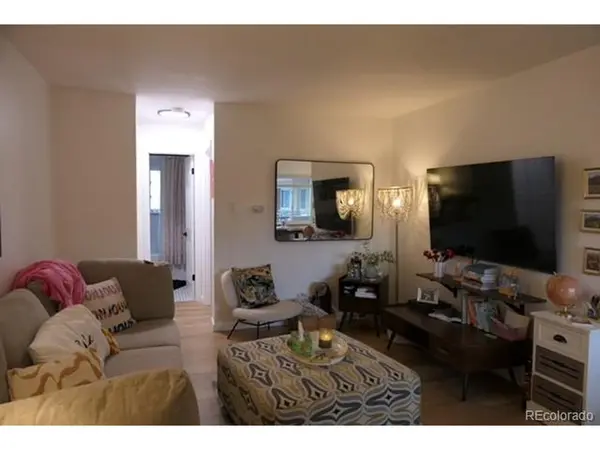 830 20th #303, Boulder, CO 80302