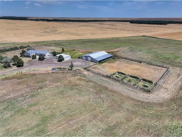 2406 Horrogate,  Byers,  CO 80103