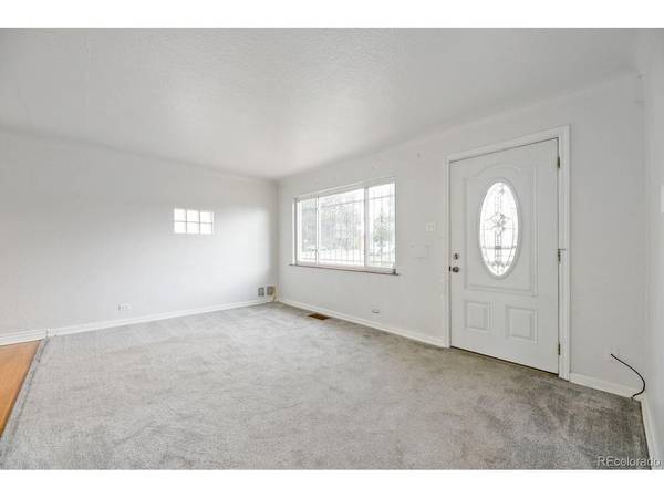 816 S Dale, Denver, CO 80219