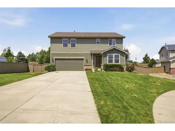 935 Crenshaw, Castle Rock, CO 80104