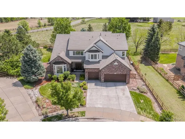 6090 S Mobile, Centennial, CO 80016