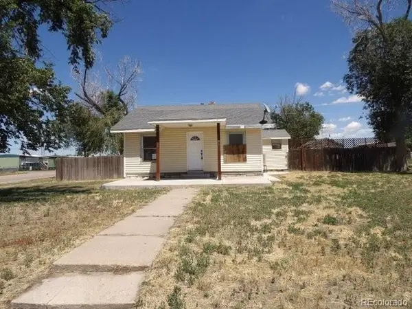 492 3rd, Deer Trail, CO 80105