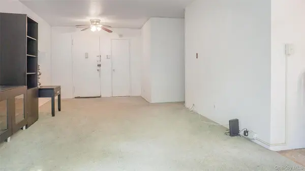 385 McLean AVE #3B, Yonkers, NY 10705
