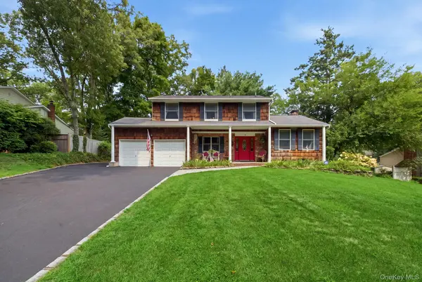 26 Sheryl CRES, Smithtown, NY 11787