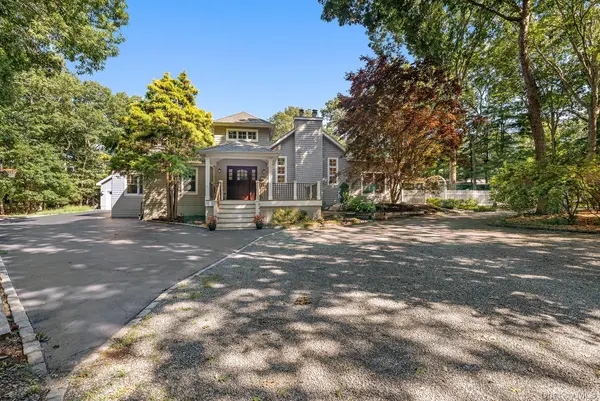 23 Park CIR, Quogue, NY 11959