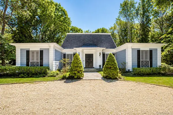 704 Short Beach RD, Nissequogue, NY 11780