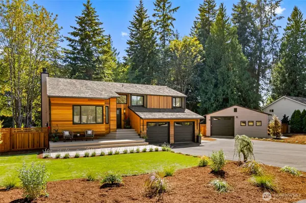 17409 NE 136th ST, Redmond, WA 98052