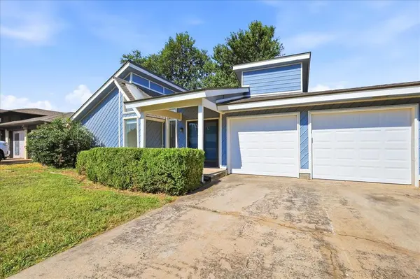 8925 N Eagle LN, Oklahoma City, OK 73132