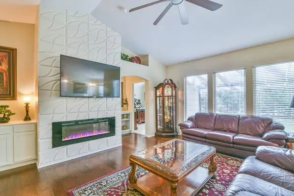 3110 N Landon Cir., Wichita, KS 67205