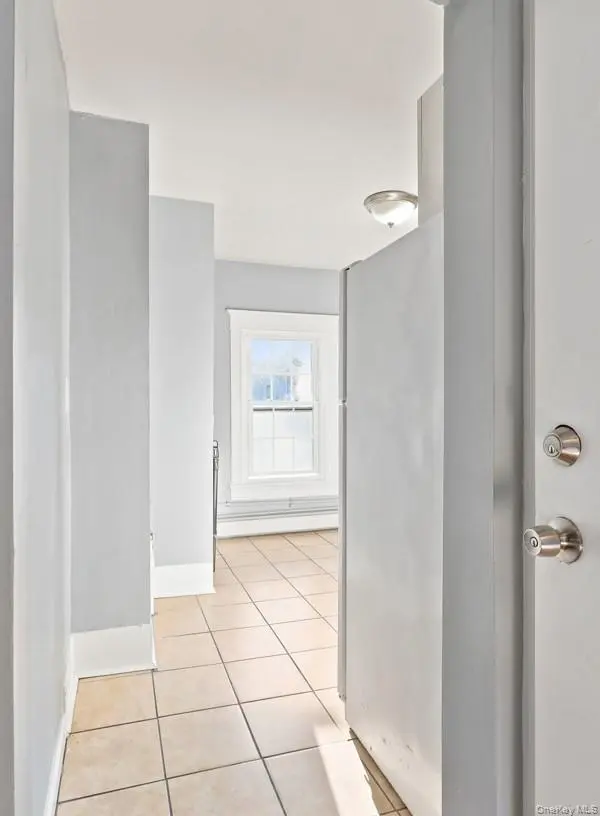 9 Arlington PL, Newburgh, NY 12550