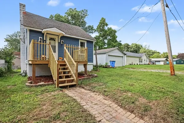 1705 N Longshore DR, Walkerton, IN 46574