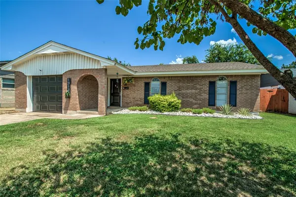 1313 Keystone LN, Norman, OK 73071