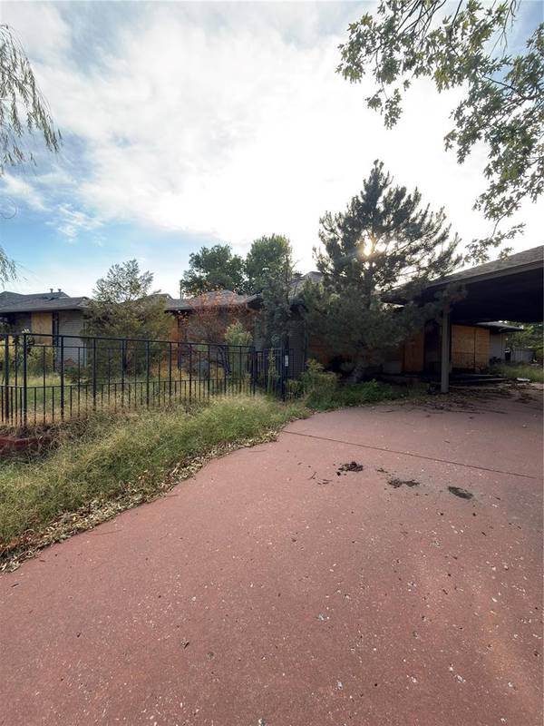 6219 Riviera DR, Oklahoma City, OK 73112