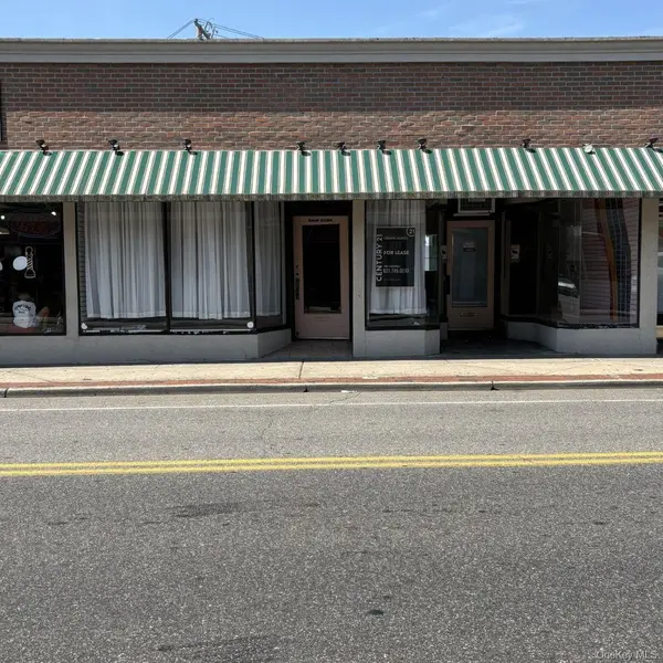 42-44 S Ocean AVE, Patchogue, NY 11772