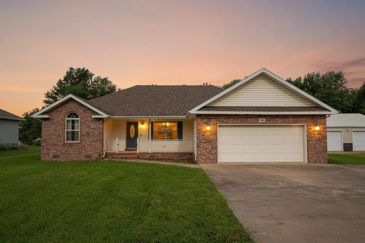 1405 Hagny Street, Lamar, MO 64759