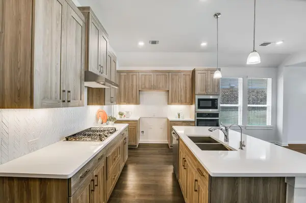 205 Wingstem WAY, Georgetown, TX 78633