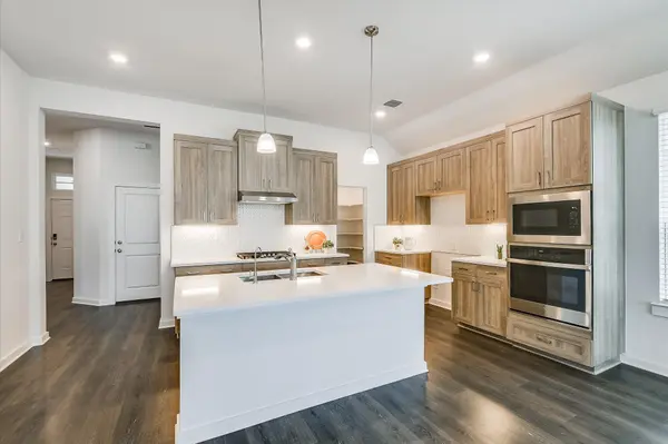 205 Wingstem WAY, Georgetown, TX 78633