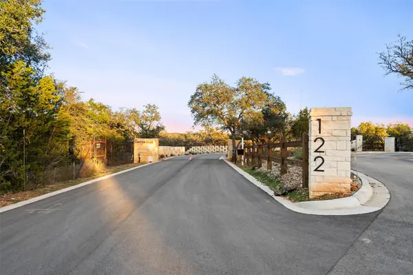 151 Creek Hollow WAY, Spicewood, TX 78669