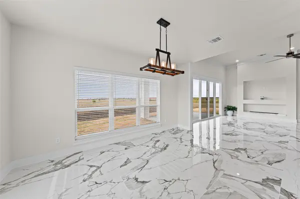 4815 West Farm To Market 485, Buckholts, TX 76518