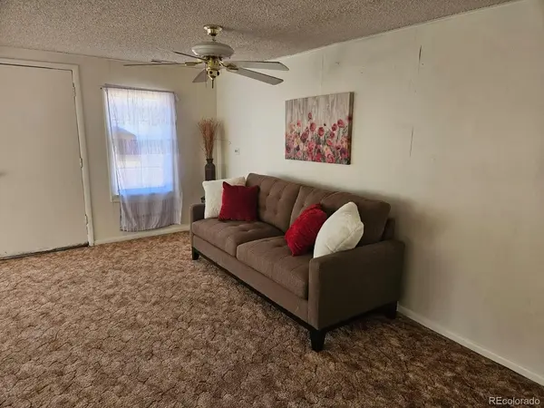 211 Sigler, Boone, CO 81025