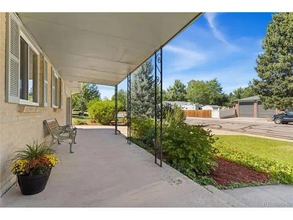 480 E Briarwood, Centennial, CO 80122