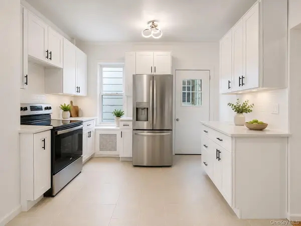 79 Taft Ave, Staten Island, NY 10301