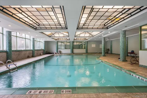 59-30 108th ST #5G, Corona, NY 11368