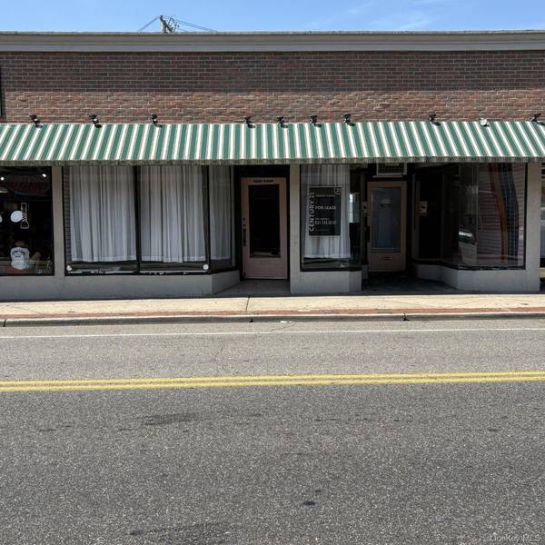 42-44 S Ocean AVE, Patchogue, NY 11772