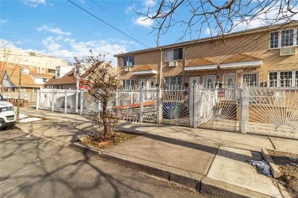 23-19 100th ST, East Elmhurst, NY 11369