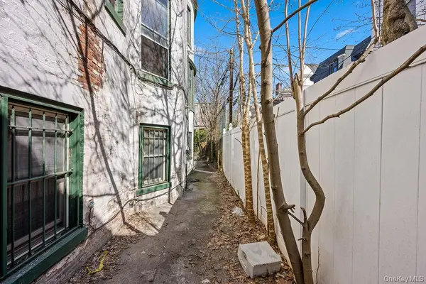 897 Park PL, Brooklyn, NY 11216
