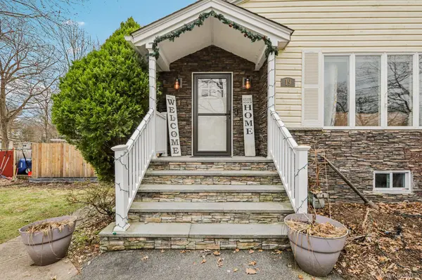 19 Parker AVE, New City, NY 10956