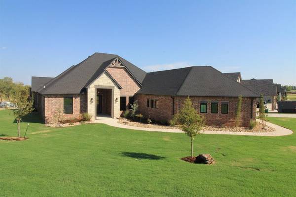 1330 Pedras PL, Newcastle, OK 73065