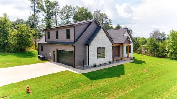 423 N Beryl LN, Chesnee, SC 29323
