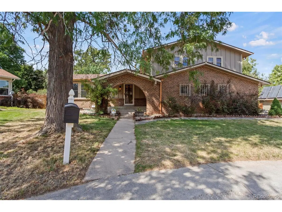 8117 S Lamar, Littleton, CO 80128