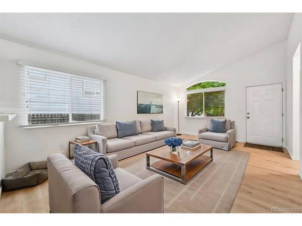 6152 Perry, Arvada, CO 80003