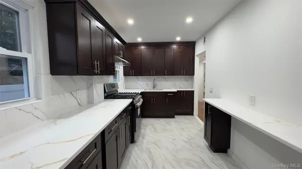 142 Green ST, Valley Stream, NY 11580