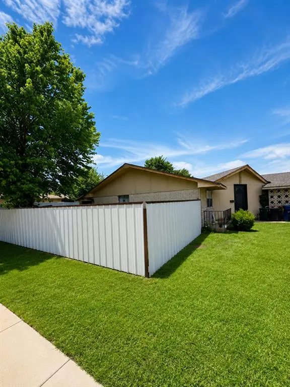 1300 SW 62nd ST, Oklahoma City, OK 73159