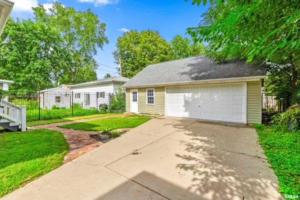 1018 N PARKSIDE DR, Peoria, IL 61603