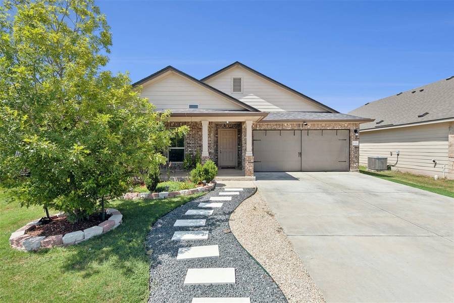 113 Reagor DR, Taylor, TX 76574