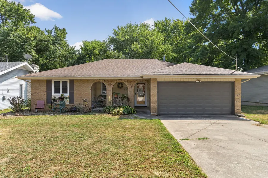 928 W Glenwood ST, Springfield, MO 65807